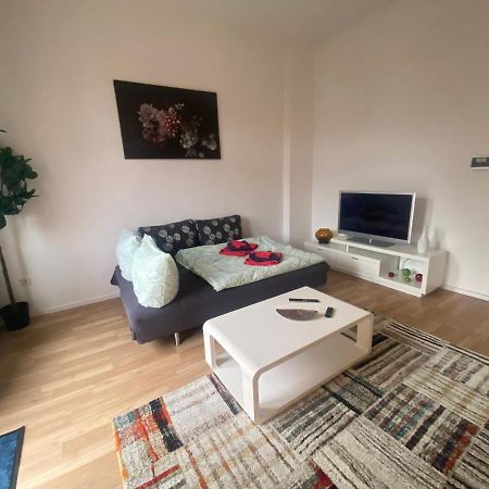 Ruhige Gemuetliche Wohnung Altbau In Zentraler Lage Wiesbaden Kültér fotó