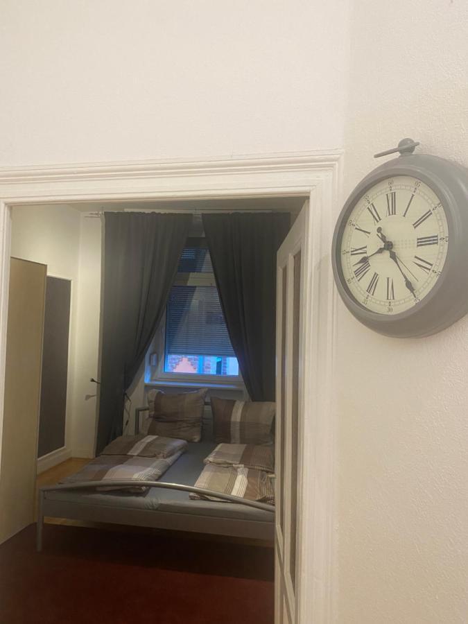 Ruhige Gemuetliche Wohnung Altbau In Zentraler Lage Wiesbaden Kültér fotó