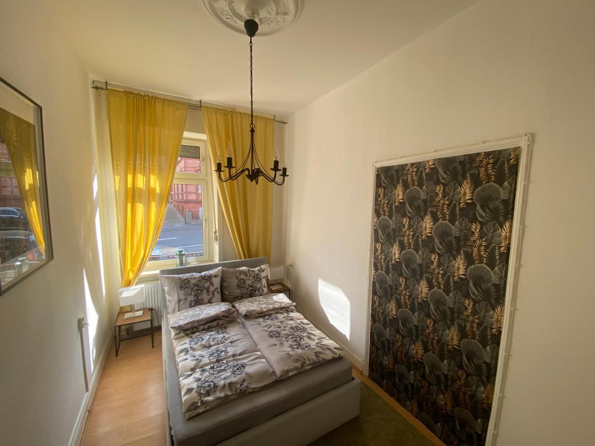 Ruhige Gemuetliche Wohnung Altbau In Zentraler Lage Wiesbaden Kültér fotó