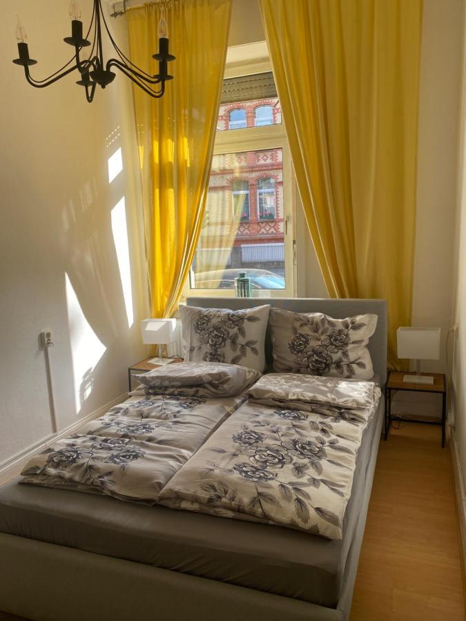 Ruhige Gemuetliche Wohnung Altbau In Zentraler Lage Wiesbaden Kültér fotó