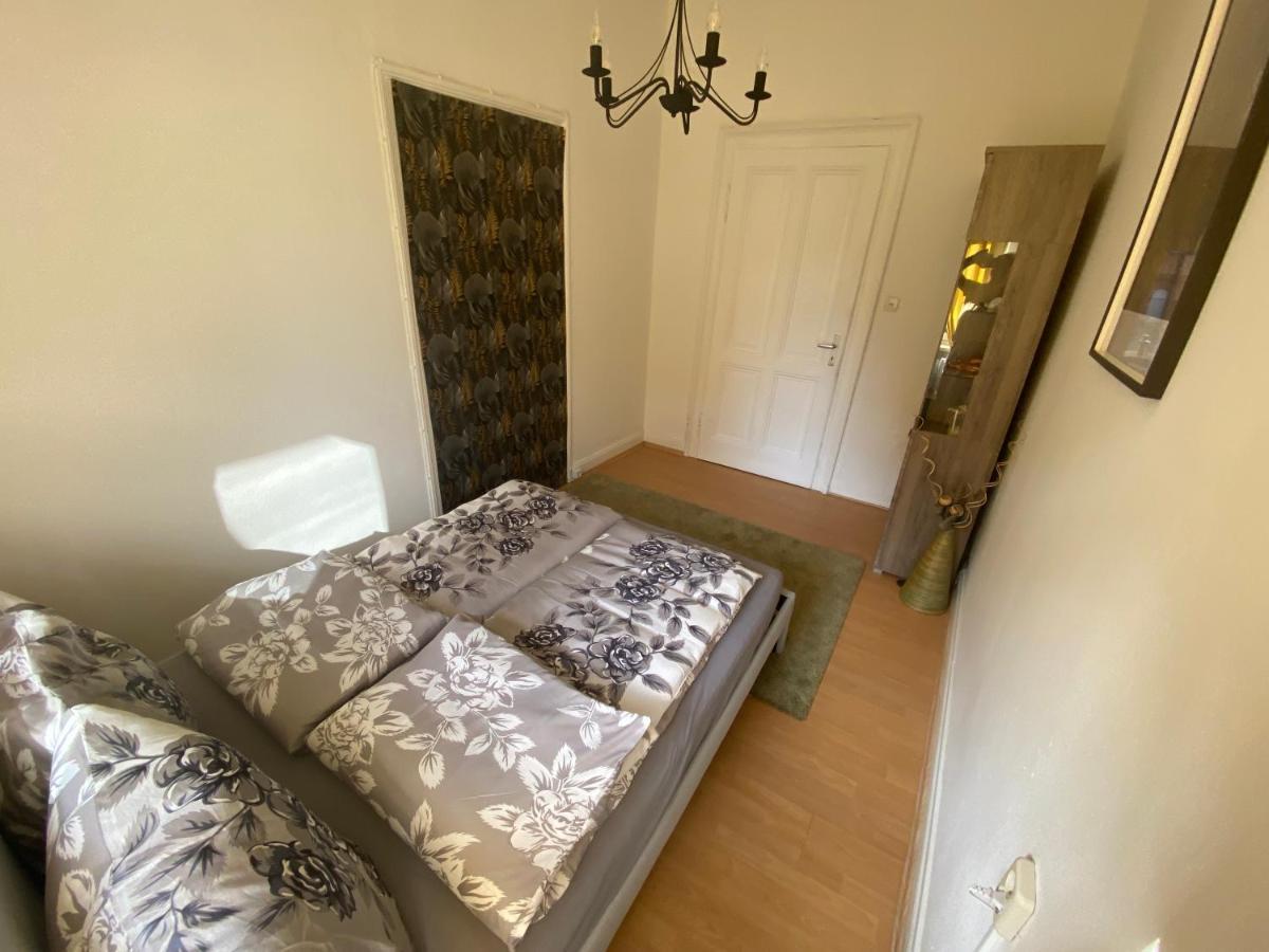 Ruhige Gemuetliche Wohnung Altbau In Zentraler Lage Wiesbaden Kültér fotó