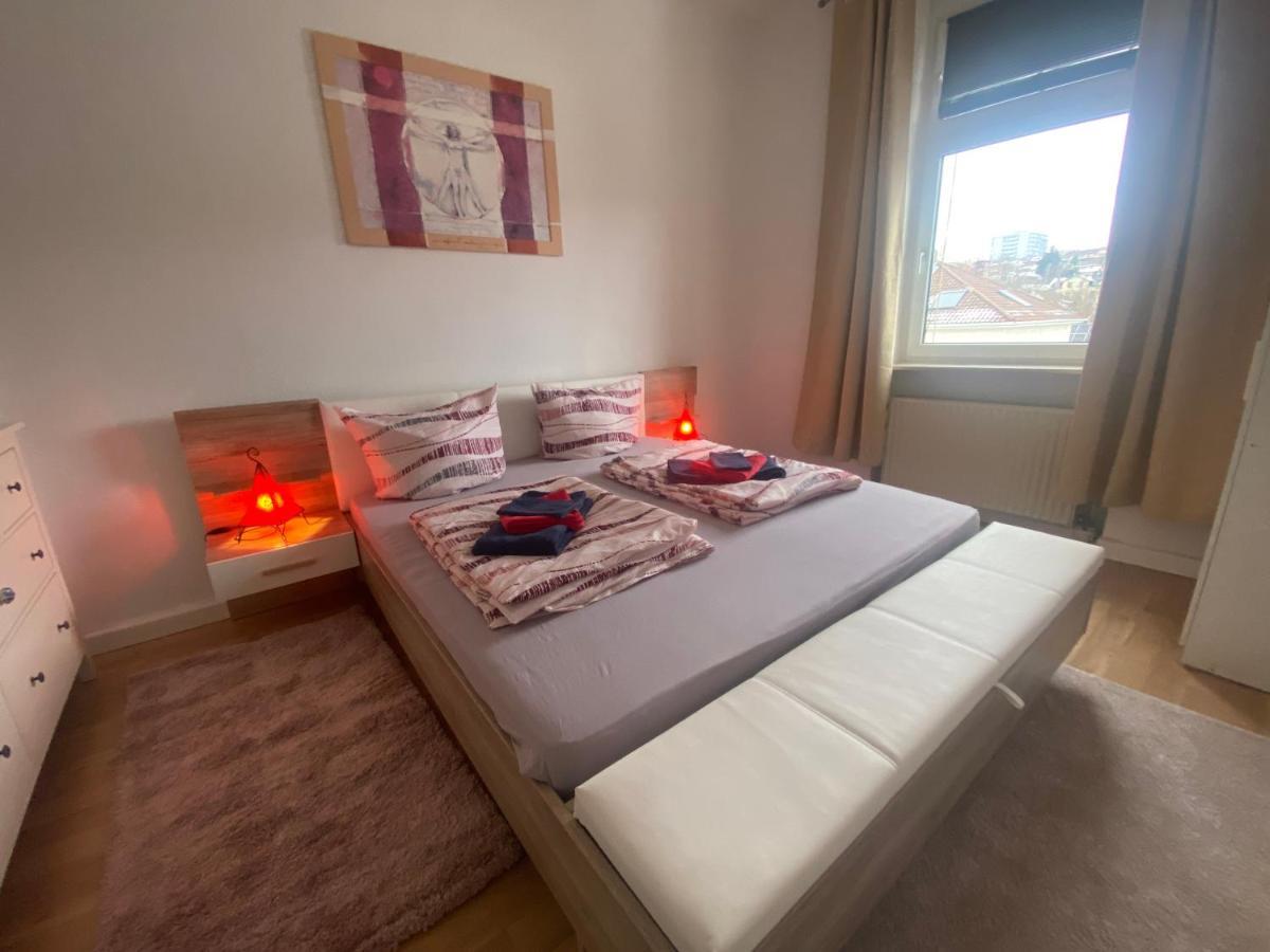 Ruhige Gemuetliche Wohnung Altbau In Zentraler Lage Wiesbaden Kültér fotó