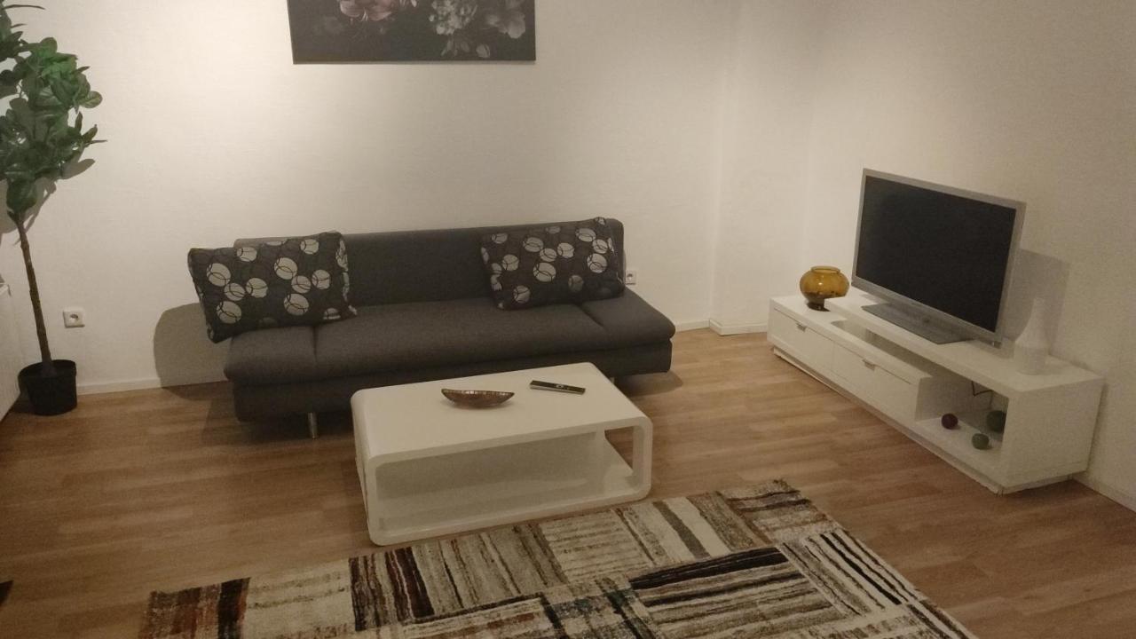Ruhige Gemuetliche Wohnung Altbau In Zentraler Lage Wiesbaden Kültér fotó